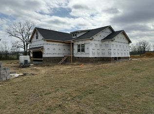 370 Dugout Rd, Summertown, TN 38483