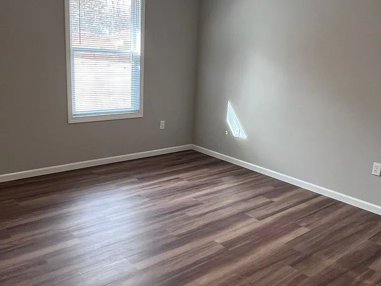 1803 Saint Mathews St — Photo 19