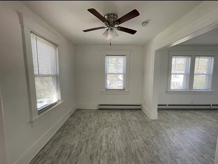 12 Liberty St #2 — Photo 3
