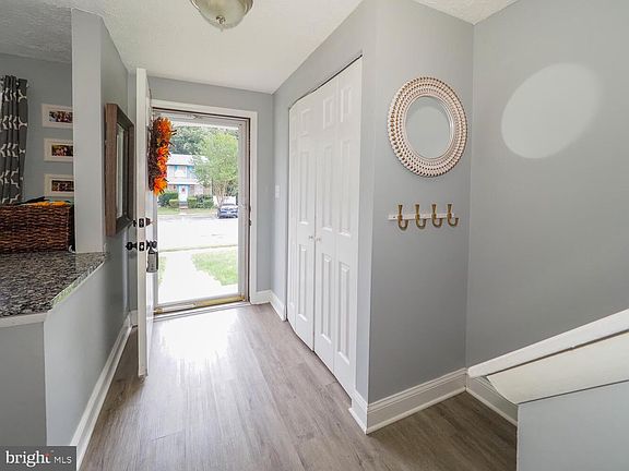 4th image of 8083 Wolsey Ct #152