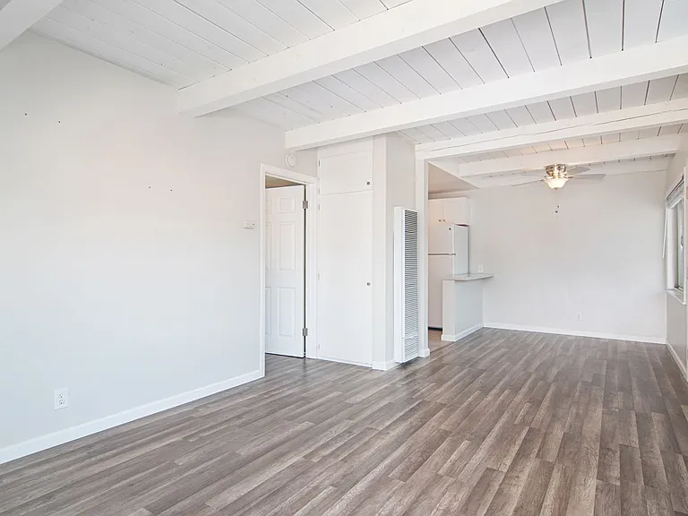 1502 Scott St — Photo 16