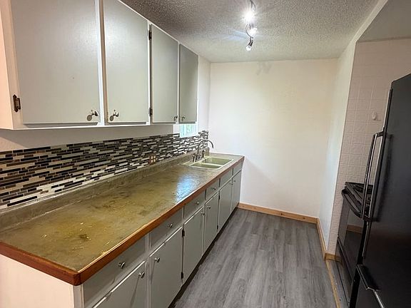 4th image of 1511 Phillips St