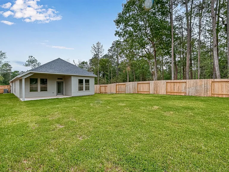 308 Mullins Ct — Photo 38