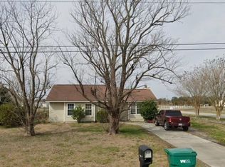 1396 Halltown Rd, Jacksonville, NC 28546