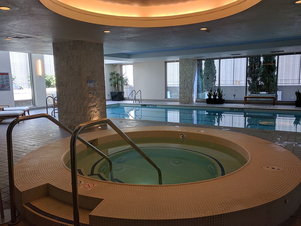 Jacuzzi