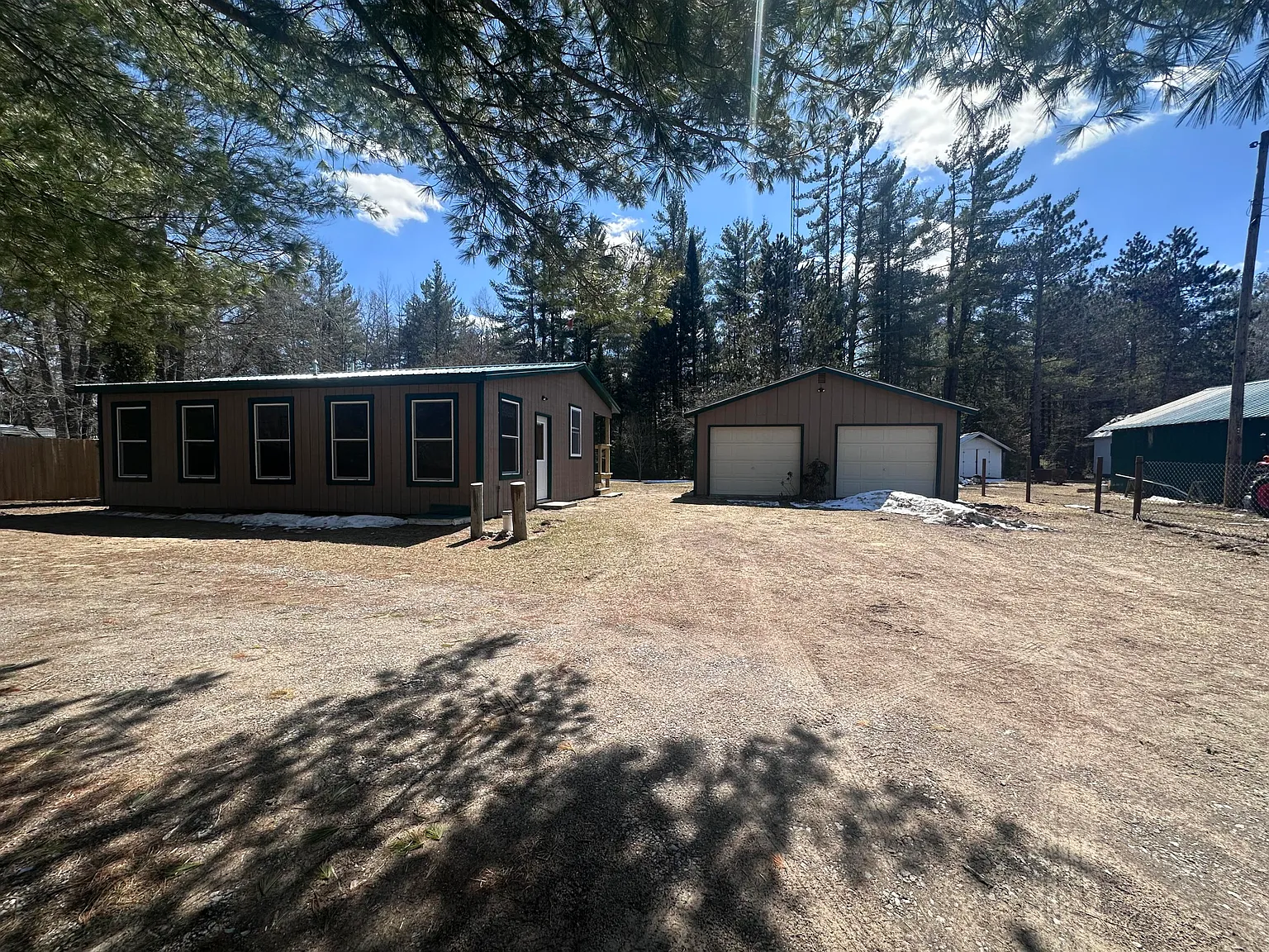 287 W Cherry Creek Rd photo 1