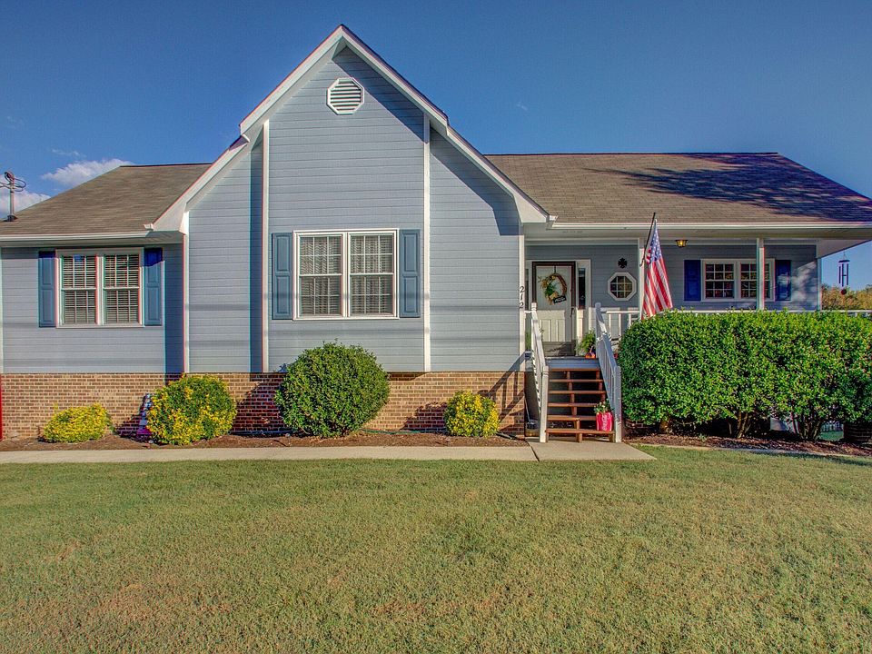 1st image of 212 Vermont Dr NW #64