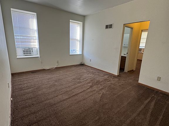 3rd image of 4255-4257 W Ashland Ave #1