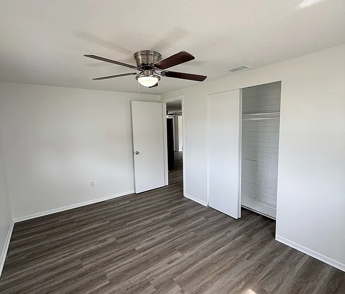 5020 Vickers Dr — Photo 31