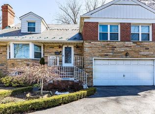 17802 Grand Central Pkwy, Jamaica, NY 11432