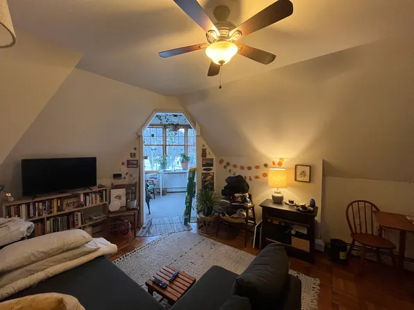 714 Madison Ave #8, Albany, NY 12208