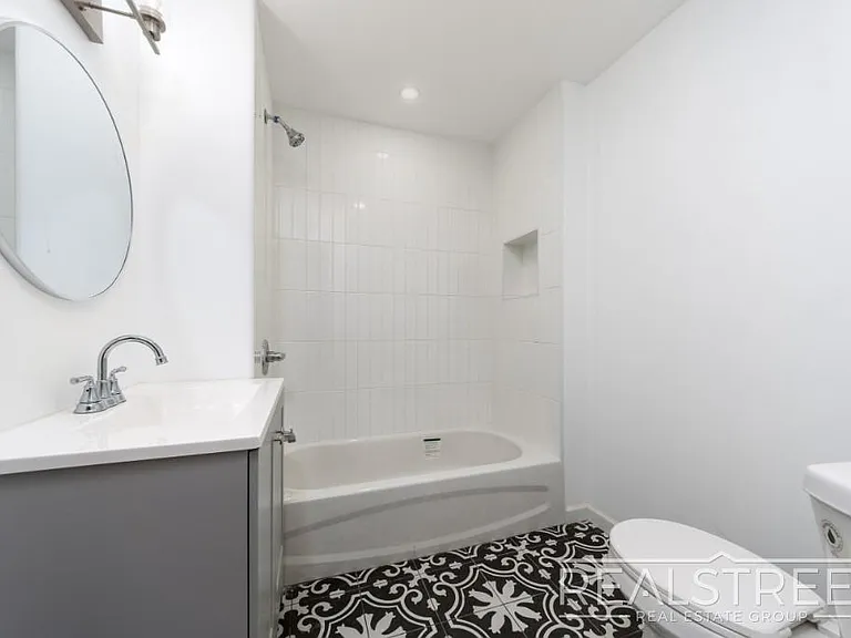1469 Dean St #2B — Photo 6
