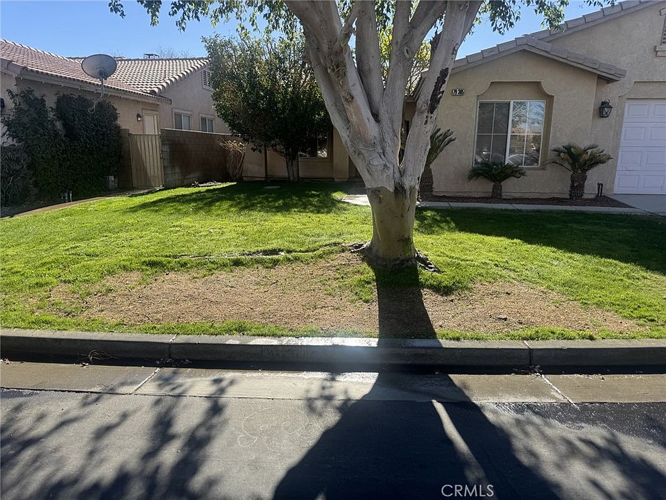 1st image of 79385 Avenida Las Palmas