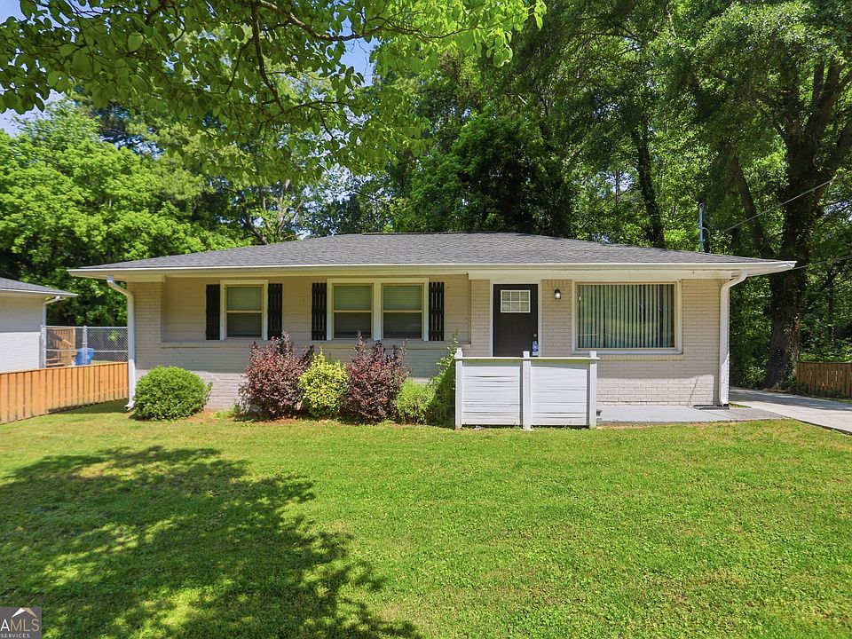1st image of 3575 Fairburn Pl NW