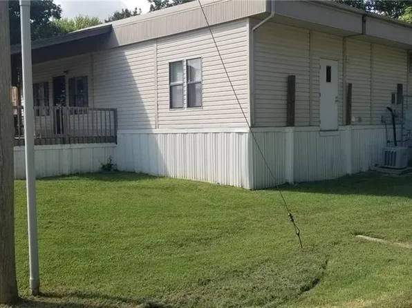 12942 W Monroe St, Amoret, MO 64722