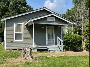 218 Martin Luther King Dr, McComb, MS 39648