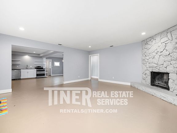 5th image of 6419 Palm Dr