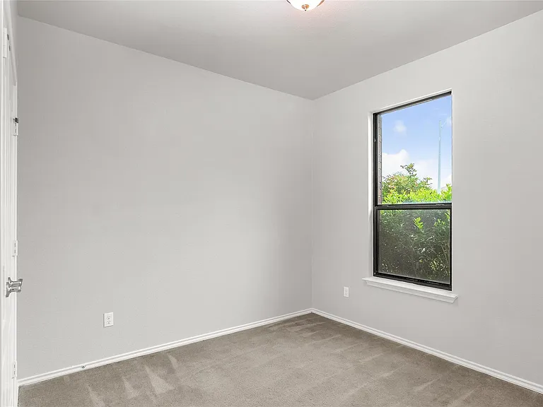 19121 Pencil Cactus Dr — Photo 21