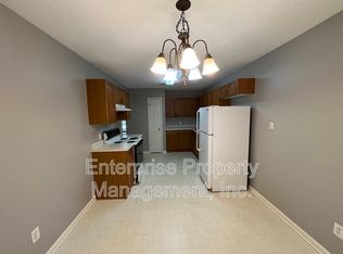 1096 Sunstar Dr, Cordova, TN 38018