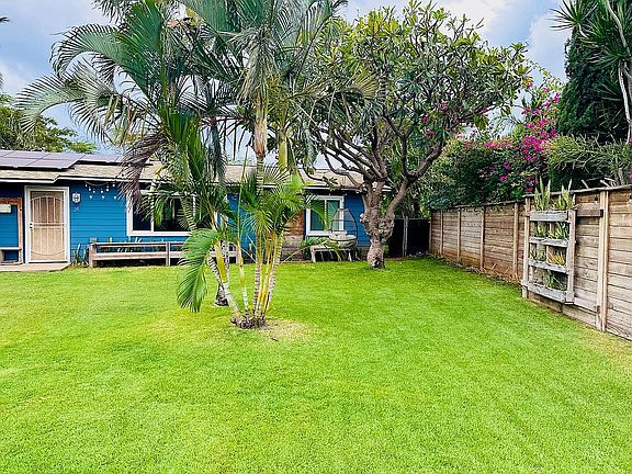 Fully Fenced Front Yard