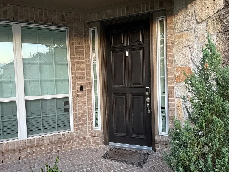 11611 Arbirlot Dr — Photo 4