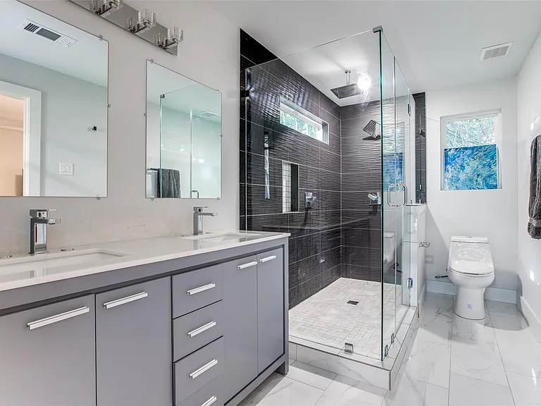 6136 Saint Moritz Ave — Photo 6