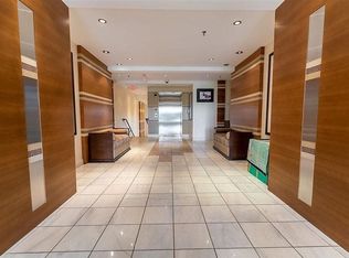 15 Freedom Way #110, Jersey City, NJ 07305