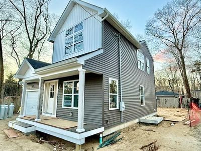27 Pinewood Drive, Shirley, NY, 11967