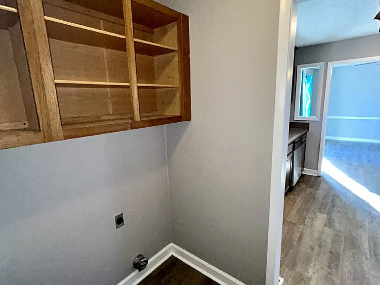 715 Prestige Blvd — Photo 20