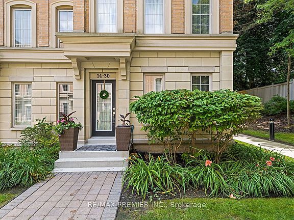 3rd image of 30 Hargrave Ln #14