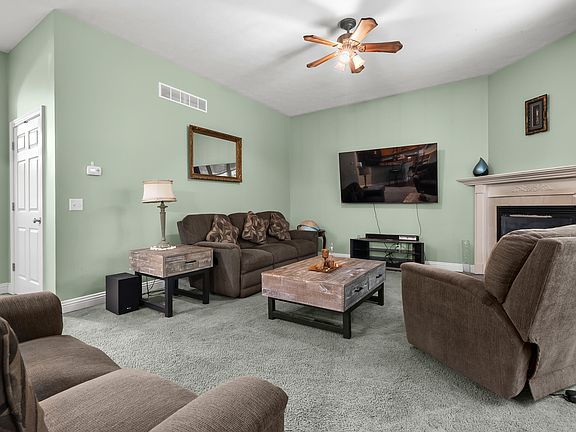 4th image of 48655 Beulah Way
