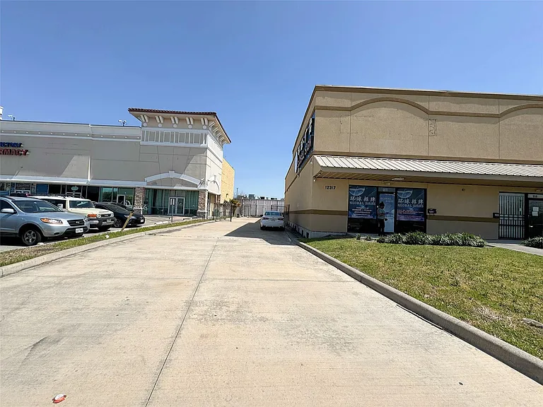 12317 Bellaire Blvd #200 — Photo 9