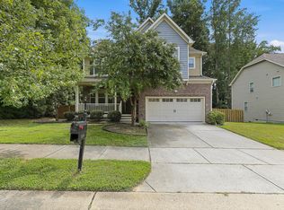 1104 Broadcreek Dr, Fuquay Varina, NC 27526