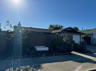 517 Roxbury Way, Belmont, CA 94002