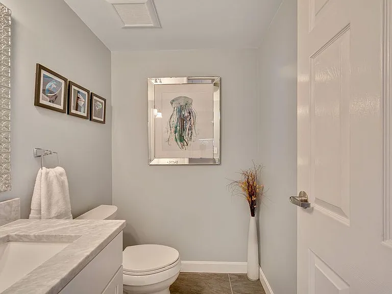 1 Watermill Pl #518 — Photo 6