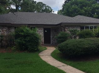 6011 Lawn Ln, Houston, TX 77088