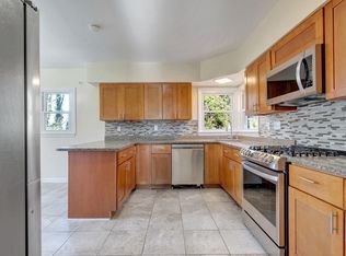 1604 Woodhill Ct, Landover, MD