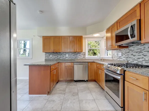 1604 Woodhill Ct, Landover, MD 20785