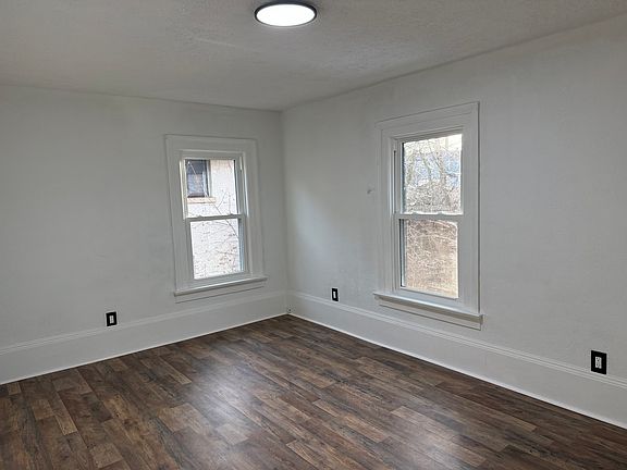5th image of 59 Rowley St Room A