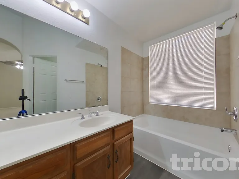 5214 E Fountain St — Photo 7