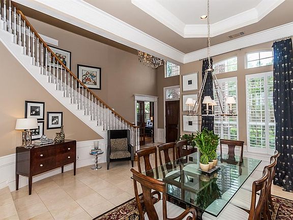 5th image of 3008 Amesbury Dr