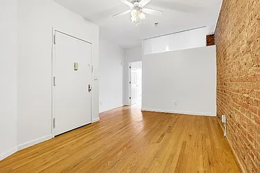 Rented by Cooper & Cooper Real Estate