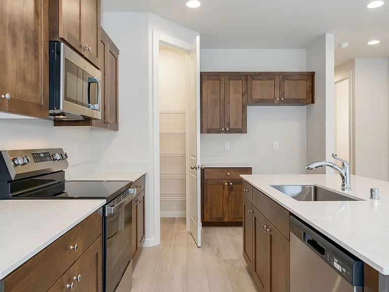 744 NW 178th Way — Photo 10