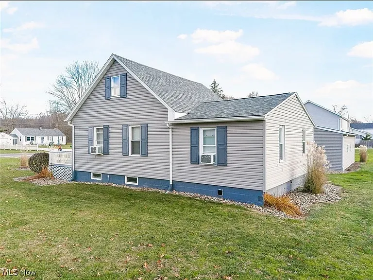 3696 Lynn Rd — Photo 14