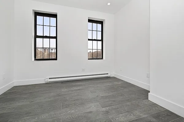 Rented by REAL New York | media 10