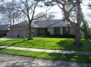 2214 S 115th St, Omaha, NE 68144