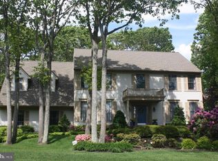 1 Foxboro Ct, Voorhees, NJ 08043