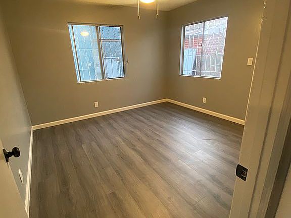 2nd image of 817 W 90th St