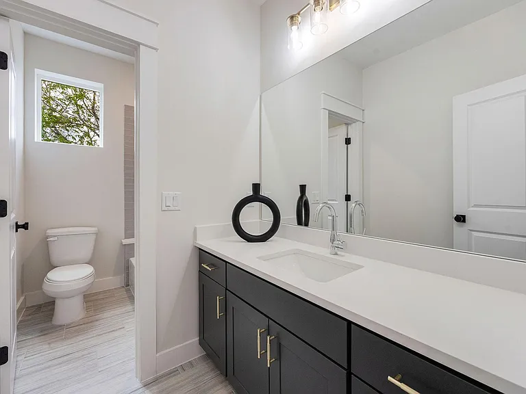 9311 Montridge Dr — Photo 25