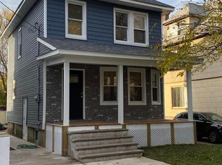 230 Charles Ave, Staten Island, NY 10302